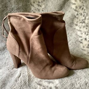 Charles by Charles David Drawstring Ankle Bootie- Taupe 10M